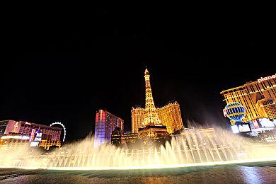 揭开黑暗未来面纱《新柏林2087》预告片震撼发布